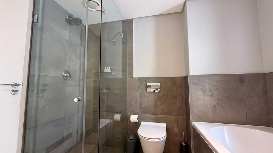 To Let 1 Bedroom Property for Rent in Green Point Western Cape
